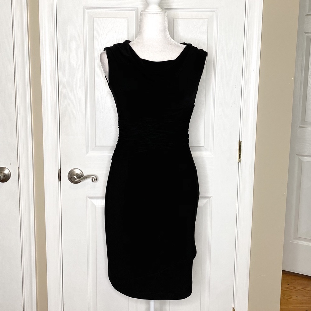 Adrianna Papell Black Sheath Dress Cap Sleeve Size 2